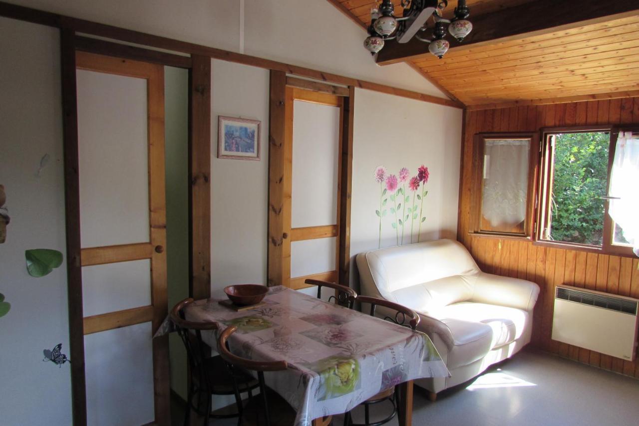 Les Chalets Du Verger Des Ascarines Corneilla-de-Conflent Exteriör bild